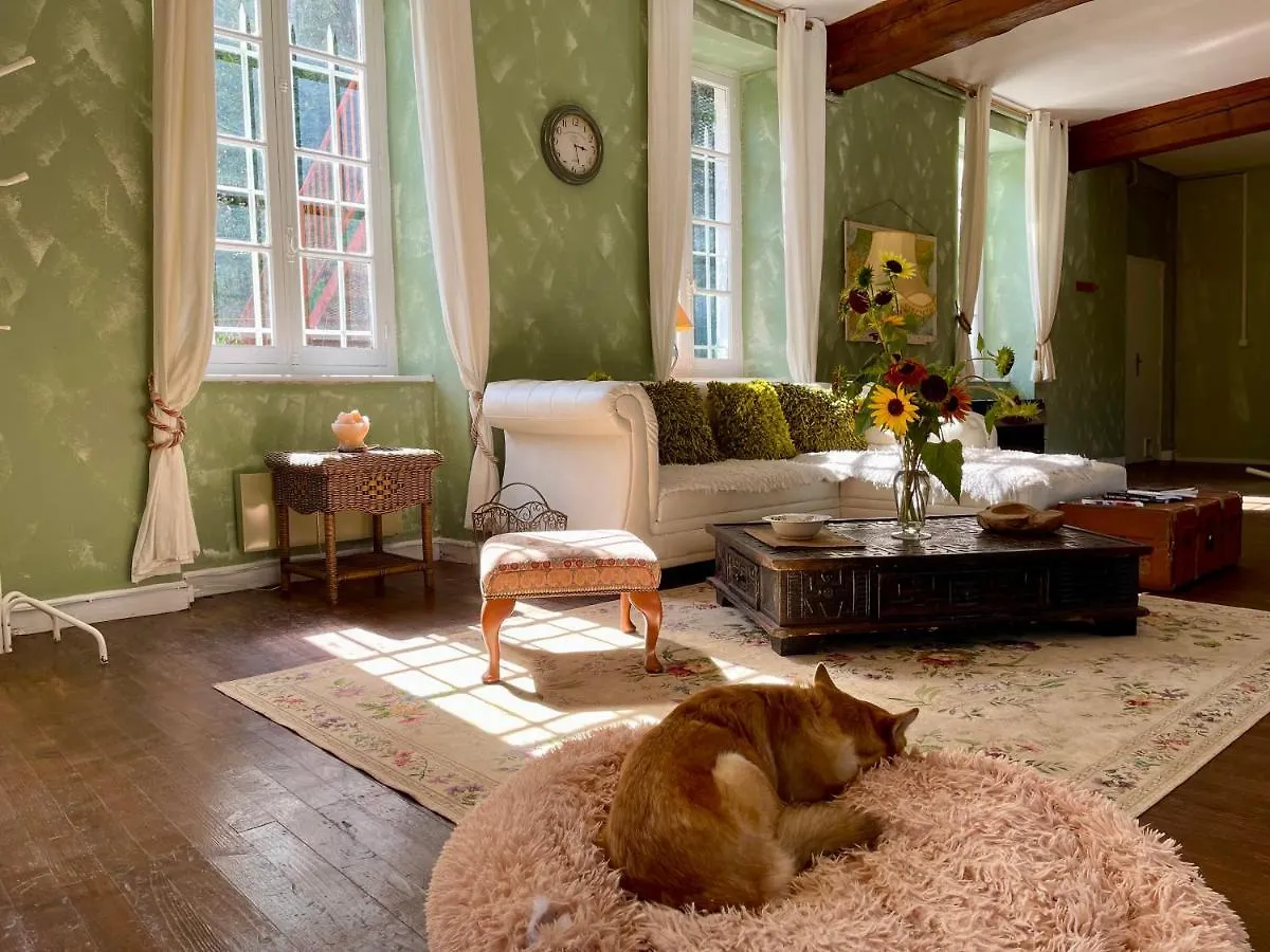 Les Contes Bed & Breakfast Fougax-et-Barrineuf 0*,  France