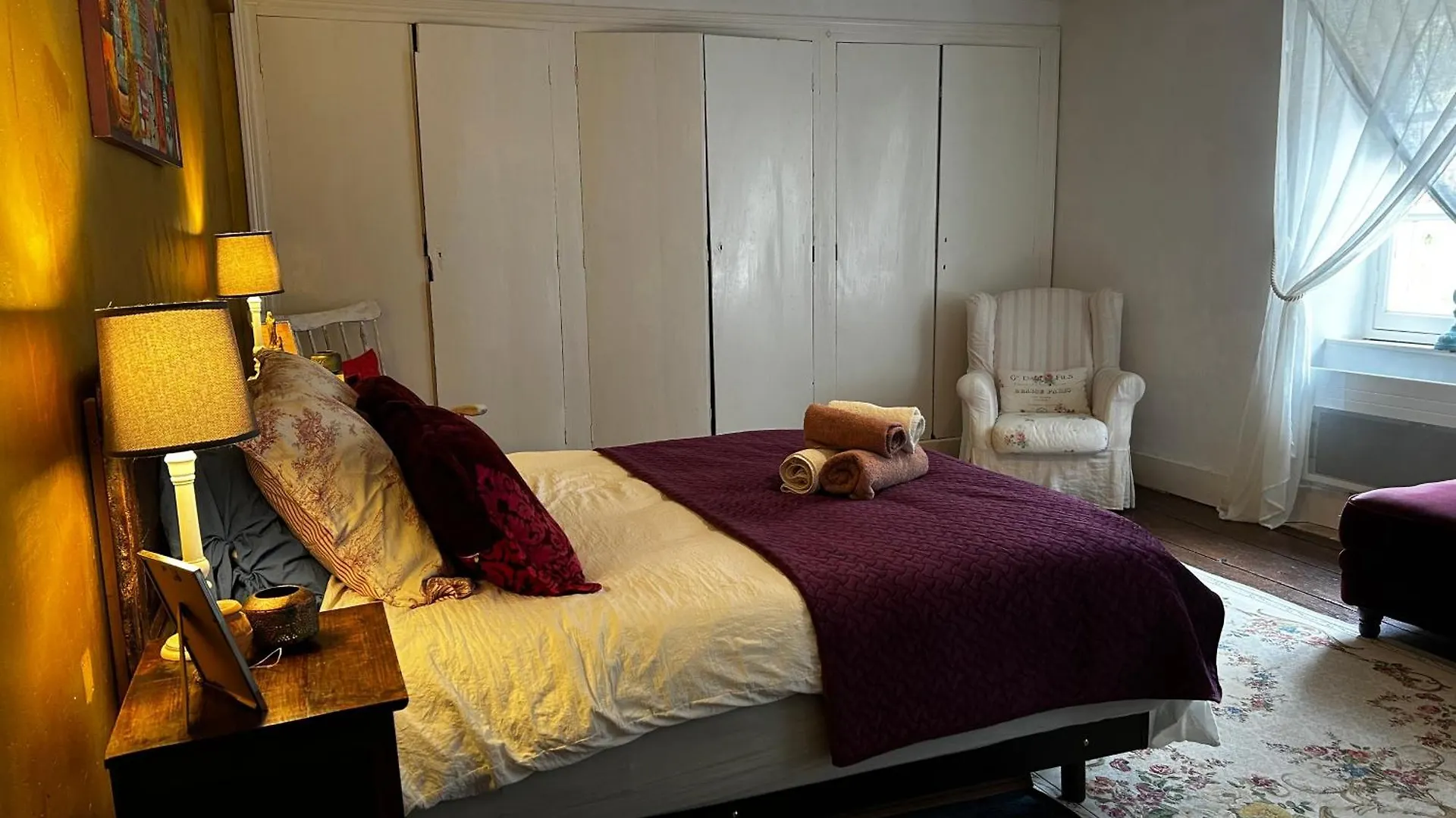 Les Contes Bed & Breakfast Fougax-et-Barrineuf